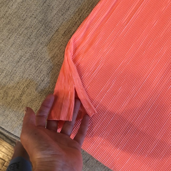 Golf top with faux leather shoulders and gold studs - Picture 4 of 9